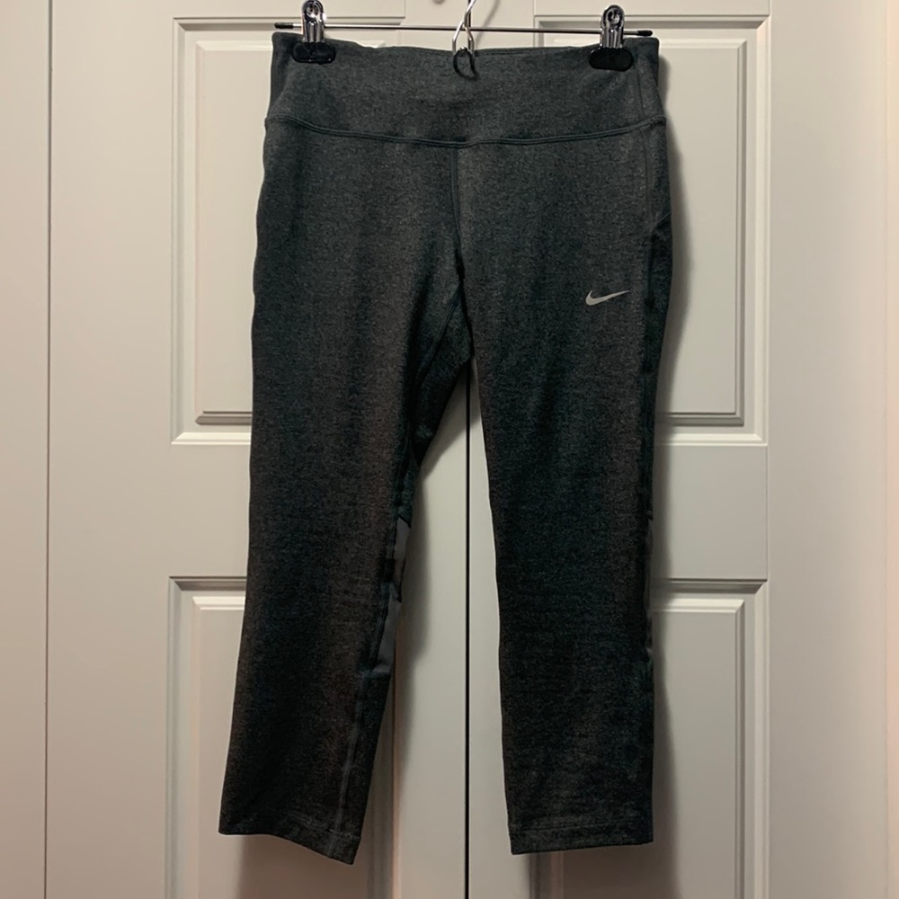 Nike Epic Run Crop